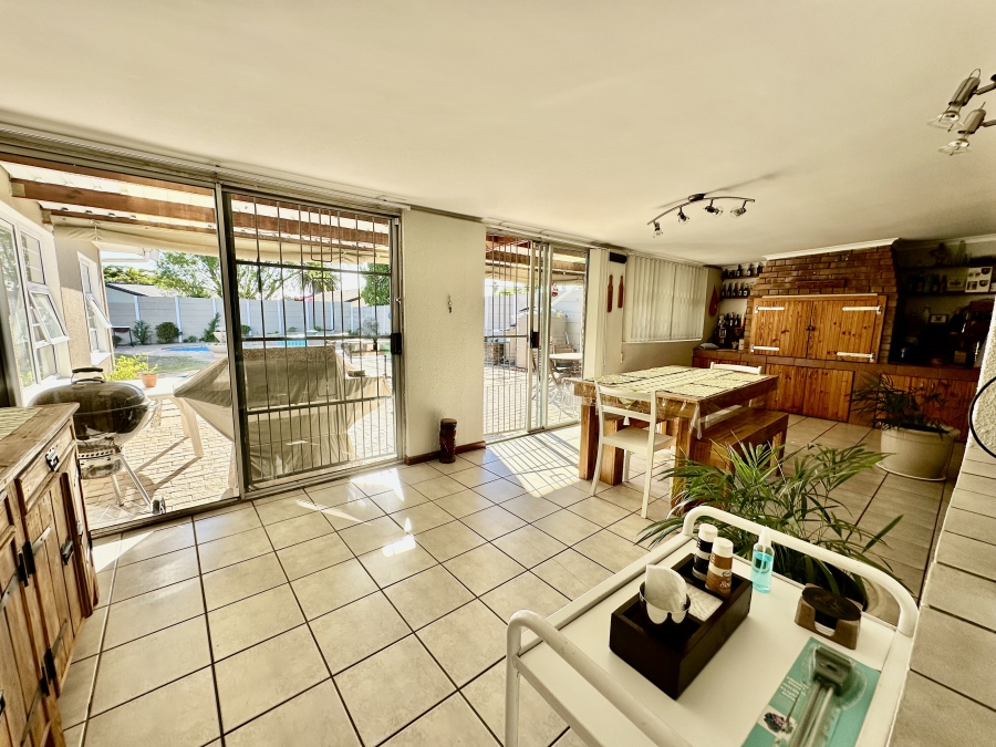 4 Bedroom Property for Sale in Tygerdal Western Cape